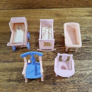 Vintage Renwal Dollhouse Nursery Furniture Lot #5– Molded Baby Inserts
